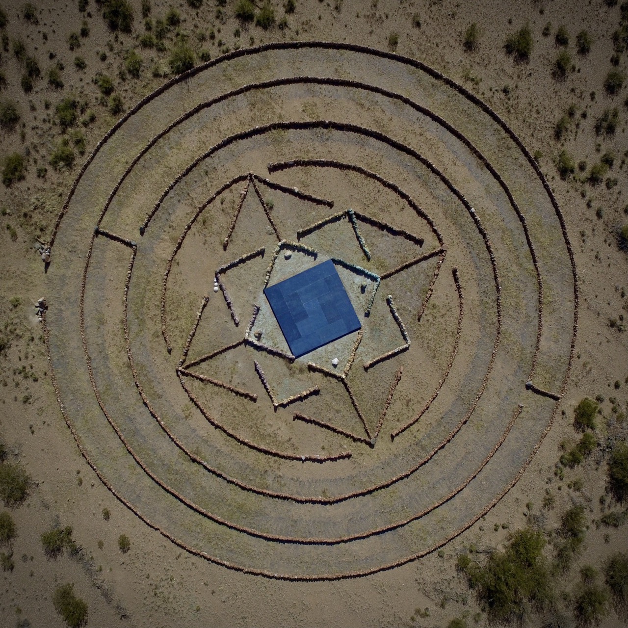 Espejo, el Laberinto del Cielo en la Tierra